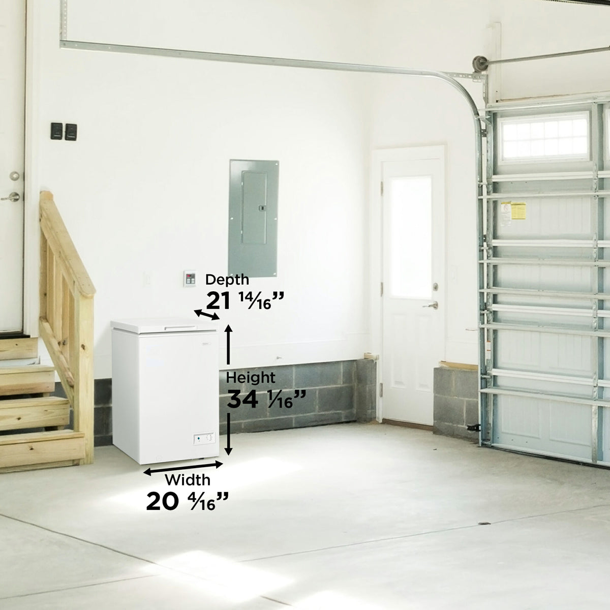 Danby - 3.5 cu. ft. Square Model Chest Freezer In White - DCF035A6WM