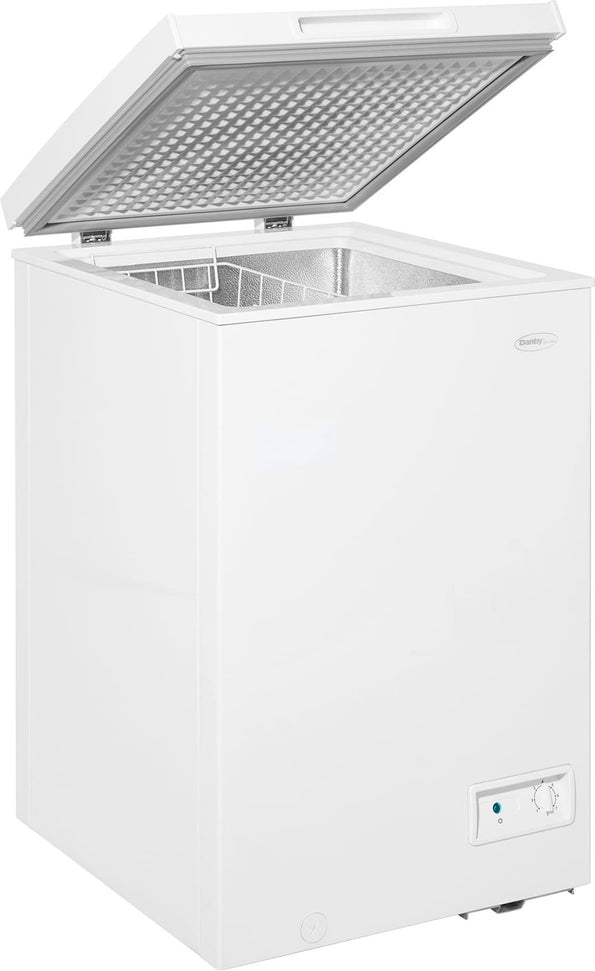 Danby - 3.5 cu. ft. Square Model Chest Freezer In White - DCF035A6WM