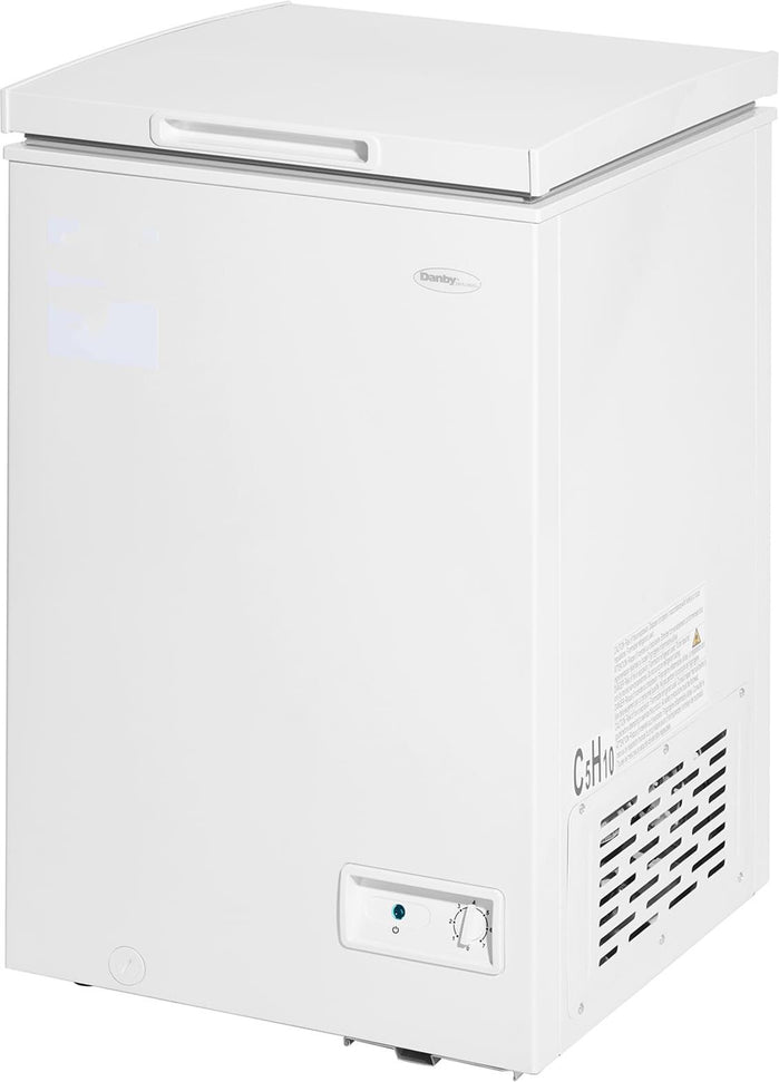 Danby - 3.5 cu. ft. Square Model Chest Freezer In White - DCF035A6WM