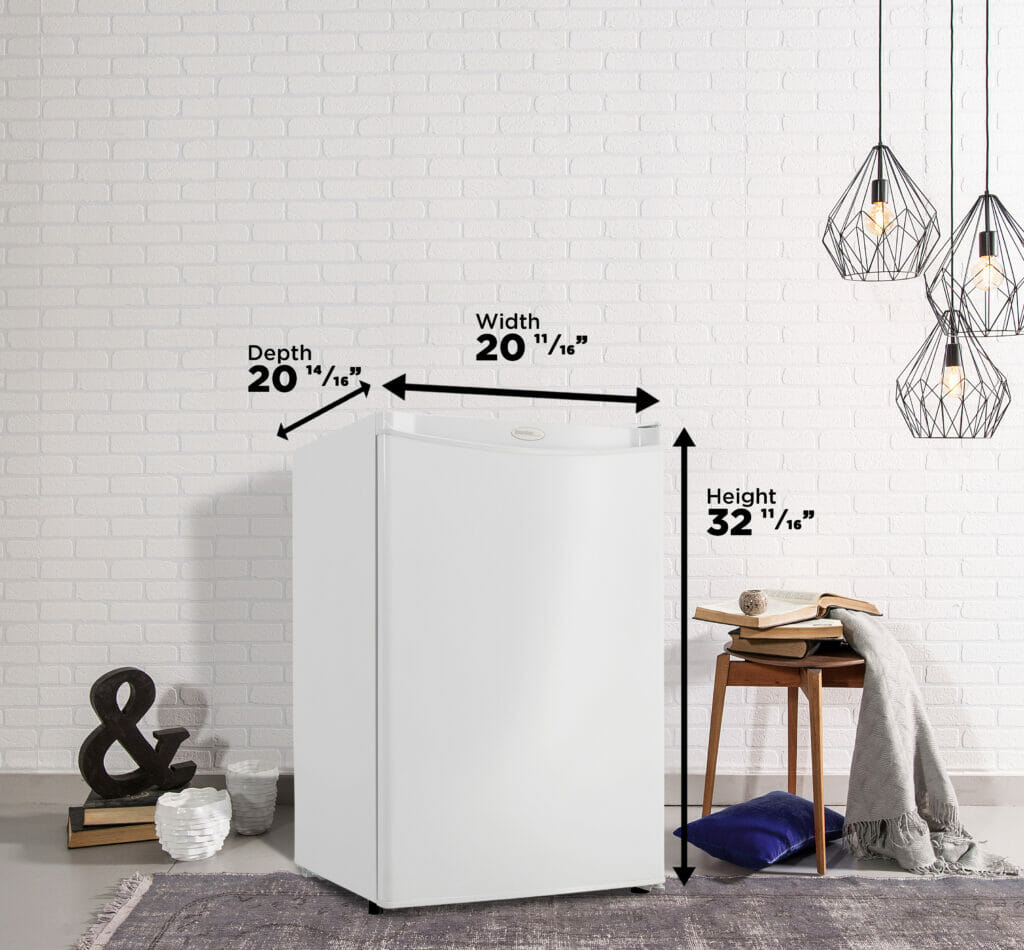 Danby - 4.4 cu.ft. White Compact Fridge - DAR044A4WDD