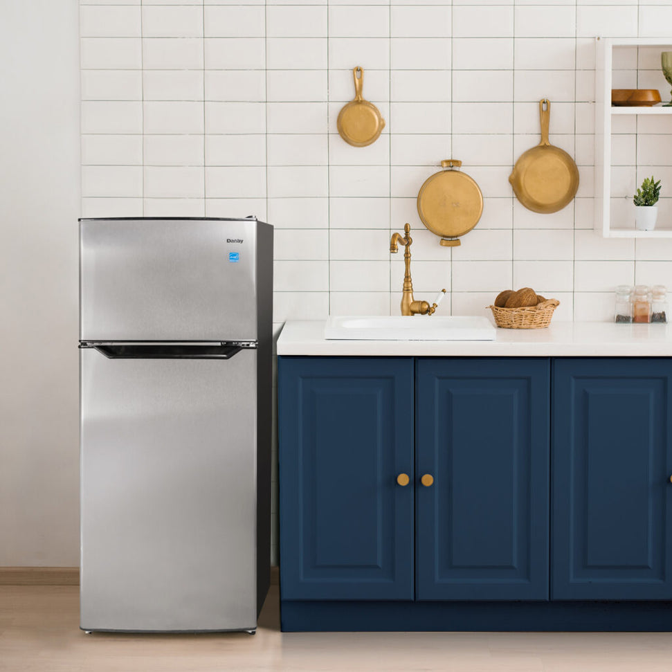 Danby - 4.5 cu.ft. 2 Door Stainless Steel Look Compact Fridge - DCR045B1SLDB