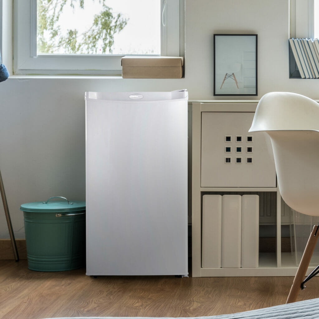 Danby - Designer 3.2 cu. ft. White Compact Fridge - DCR032A2WDD
