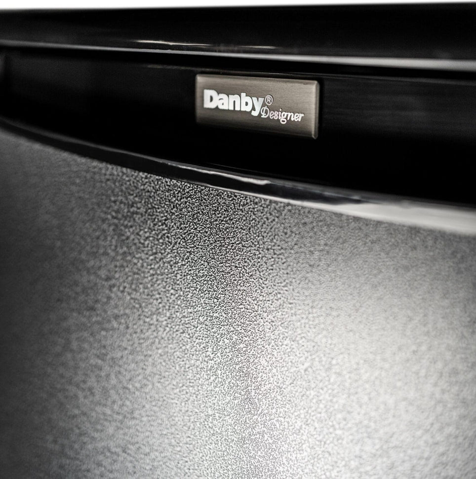 Danby - Designer 8.5 cu. ft. Upright Freezer in Graphite Black - DUFM085A4TDD