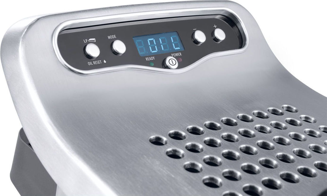 DeLonghi - 4.5 L Capacity Livenza Cool Zone Deep Fryer - D44528DZ - DISCONTINUED