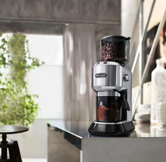 DeLonghi - Dedica Stainless Steel Conical Burr Digital 12 Oz Grinder with 18 Grind Settings and Portafilter Adaptor - KG521M