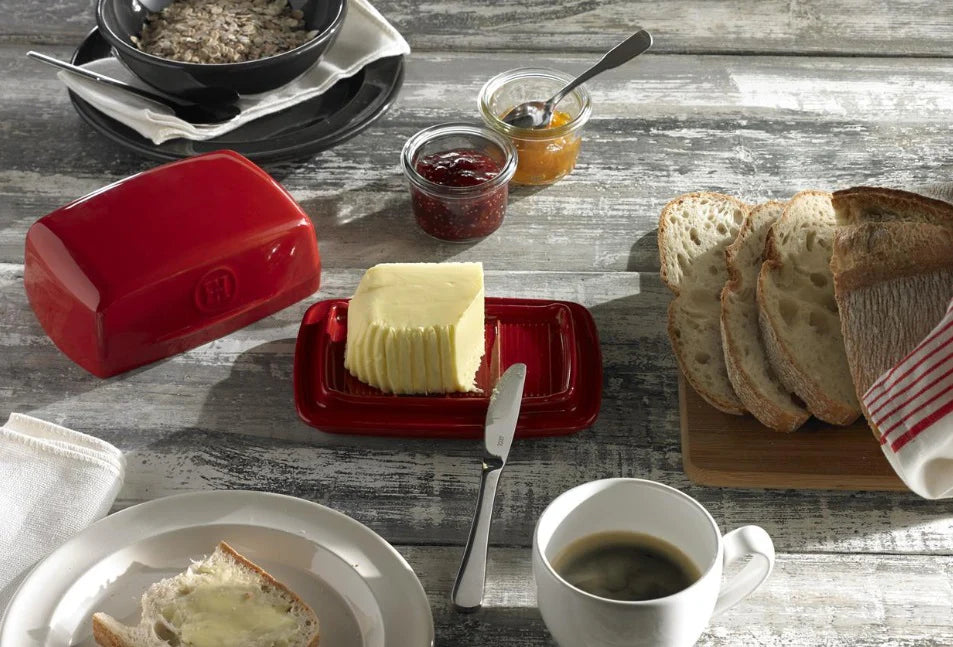 Emile Henry - 0.4 L Truffle Black Butter Dish - 91710225