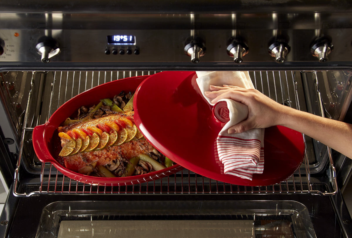 Emile Henry - 2.3 QT Ceramic Burgundy Papillotte/Fish Steamer - 348443