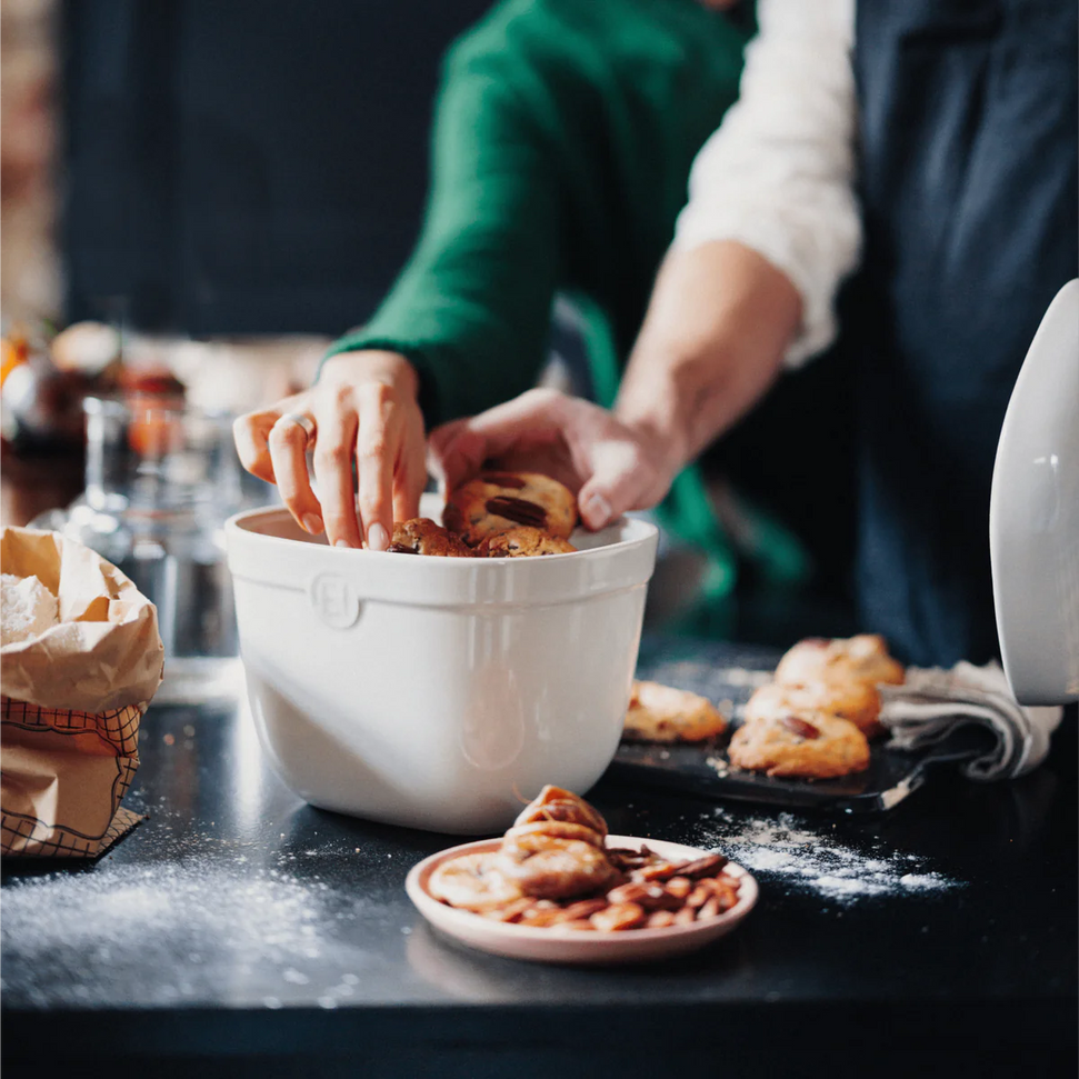 Emile Henry - 2.75 Qt Argile Cookie Jar - 91028755