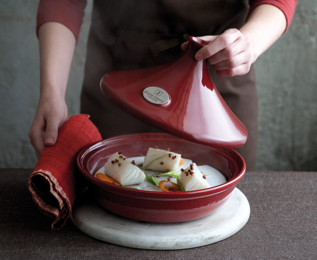 Emile Henry - 3.7 QT Ceramic Burgundy Tagine-II - 345632