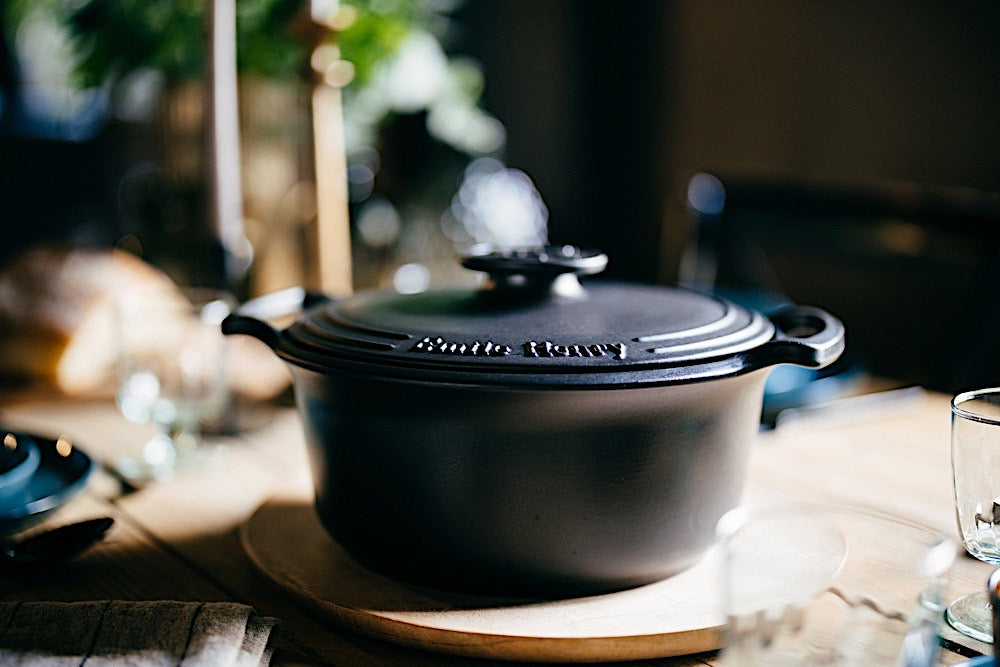 Emile Henry - 4.5 Qt Sublime Small Indigo Round Stewpot - 91664740