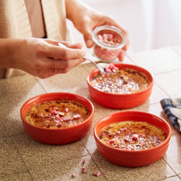 Emile Henry - 5 Oz Toscane Crème Brûlée Ramekin - 91761013