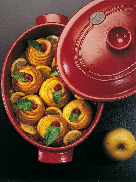 Emile Henry - 6.3 QT Ceramic Burgundy Oval Stewpot - 344560 - DISCONTINUED