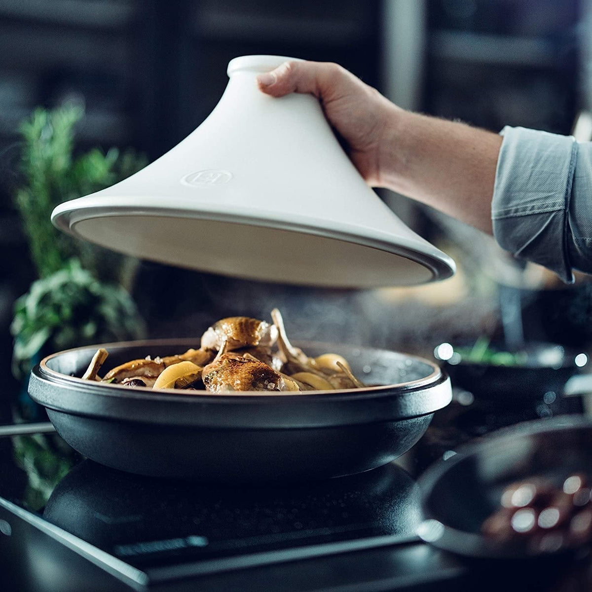 Emile Henry - DELIGHT 4.2 QT Ceramic White Lid Tagine - 776632