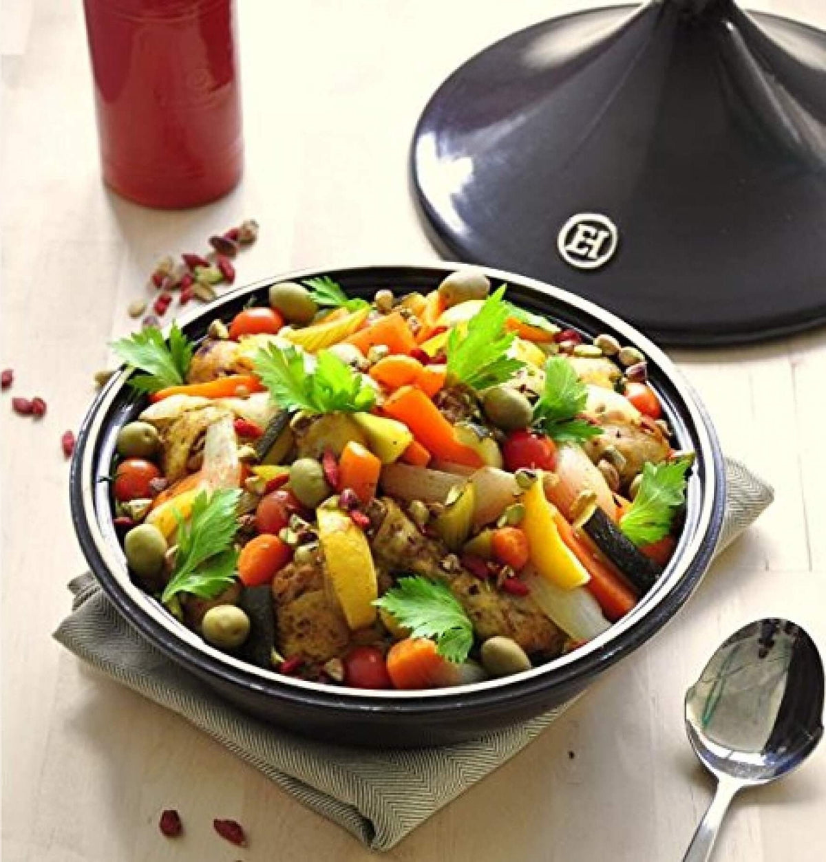 Emile Henry - FLAME 2 QT Ceramic Charcoal/FusainX Flame Tagine (2 L) - 795626