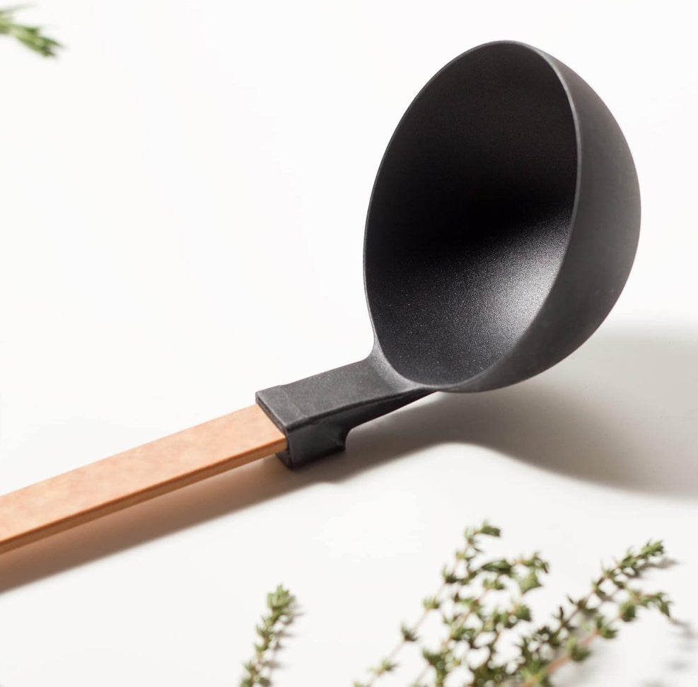 Epicurean - 13" Gourmet Series Utensils, Ladle, Natural + Black with 1/4" Profile - 016-004010320