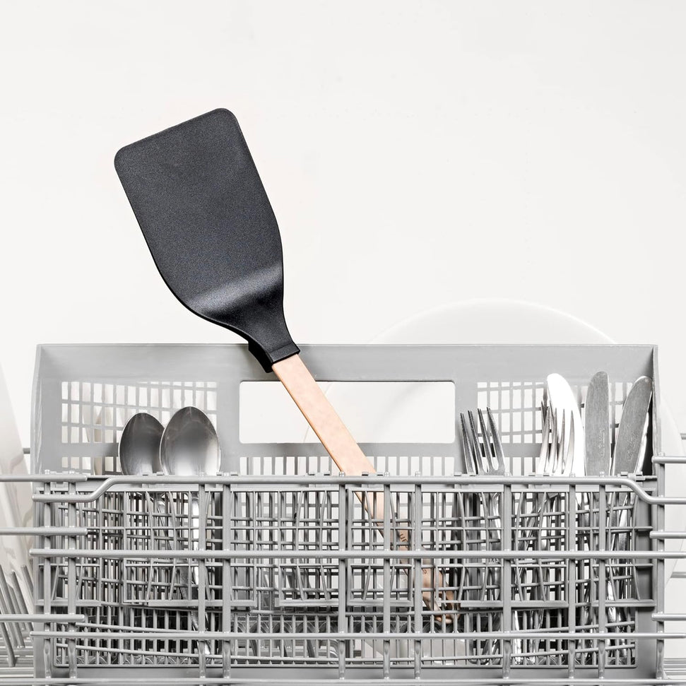 Epicurean - 15" Gourmet Series Utensils, Large Turner, Natural + Black with 1/4" Profile - 016-302010320