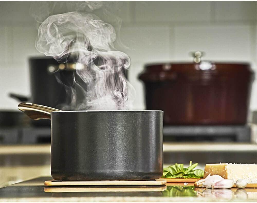 Epicurean - 7" × 7" Trivets, Natural/Black with 3/16" Profile - 010-07070103