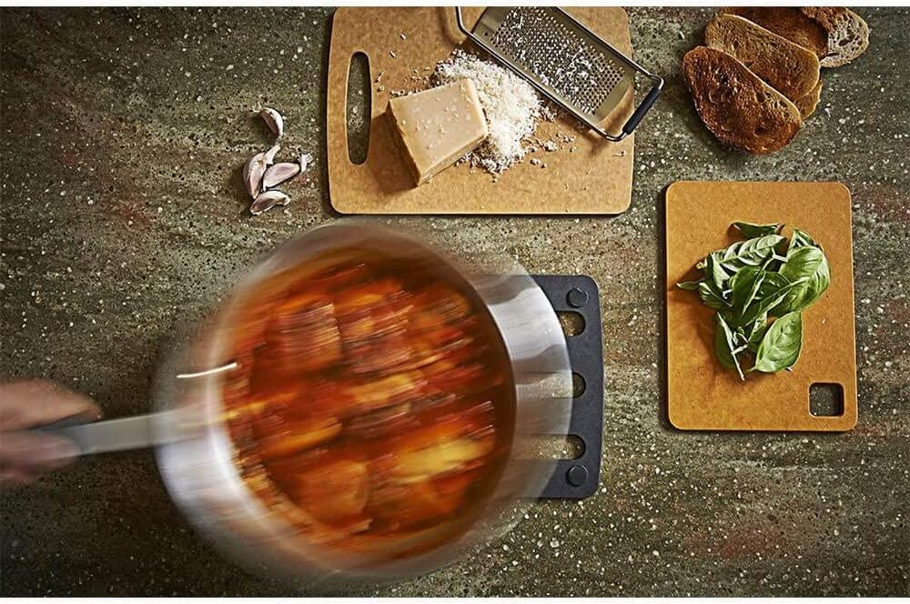 Epicurean - 7" × 7" Trivets, Slate/Black with 3/16" Profile - 010-07070203