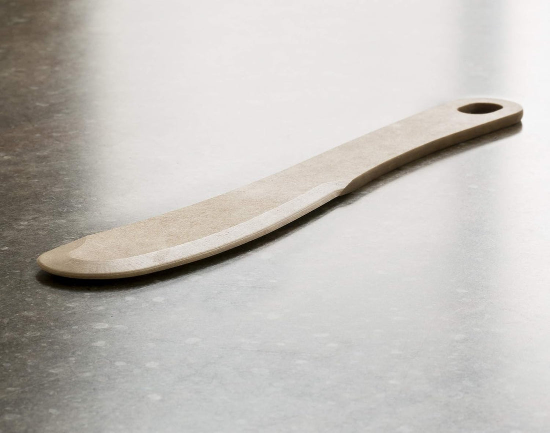 Epicurean - 8.3" × 1.3" Cheese Spreaders, Natural with 1/8" Profile - 031-08SPREADER01