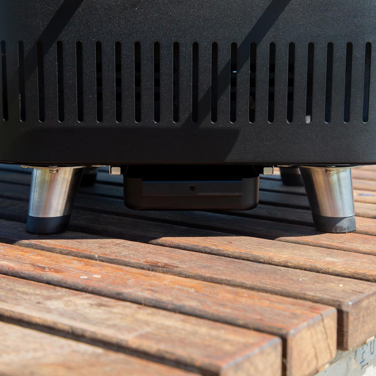Everdure - Cube Proflame 360 Matte Black BBQ Gas Grill - HBECUBEG3B