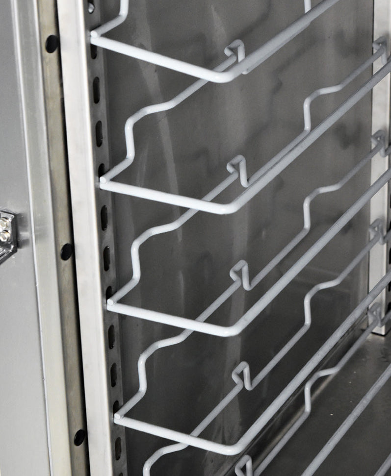 FWE - 120V 11 Pans Capacity and GN Container Mobile Refrigerated Cabinet - URS-7-GN (Special Order 4-6 weeks)