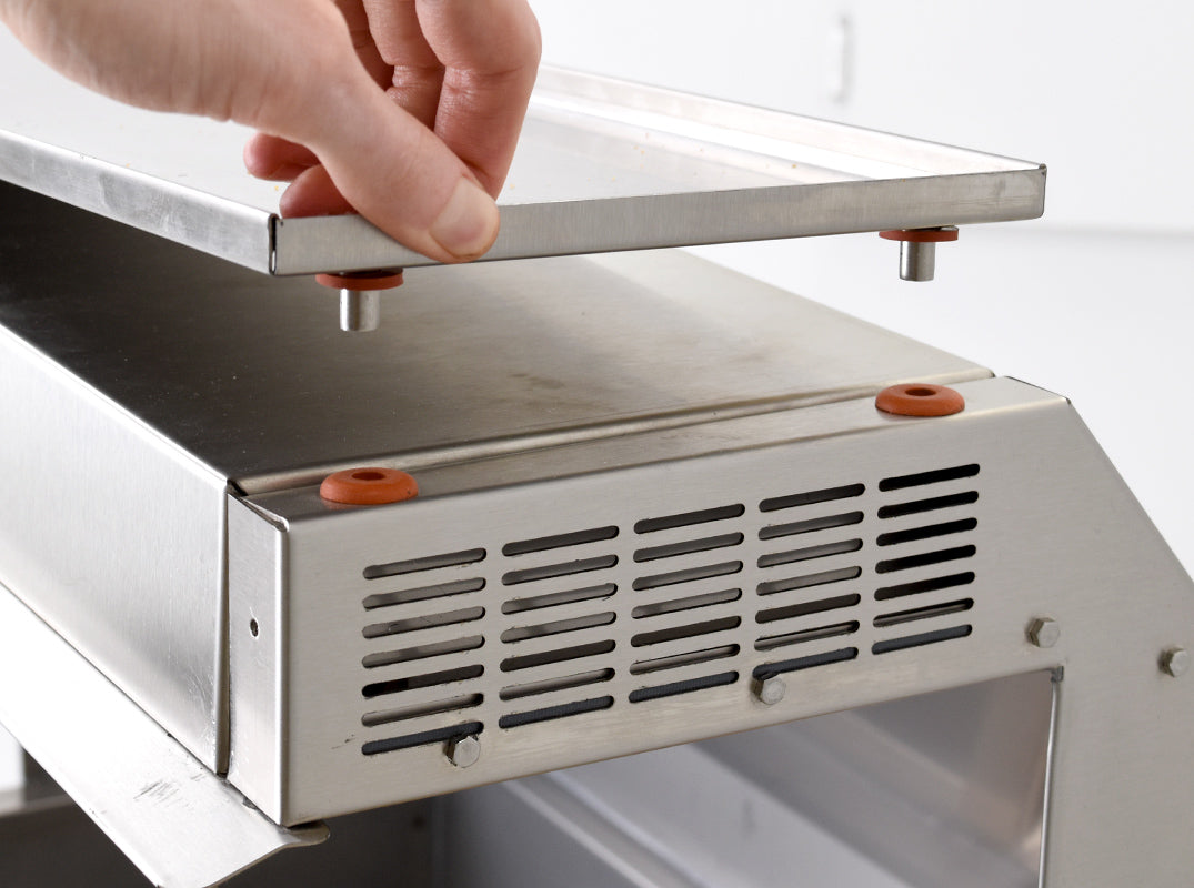 FWE - 120V 14" Countertop Fry Holding Station - HMC-1220-1-FD (Special Order 4-6 weeks)