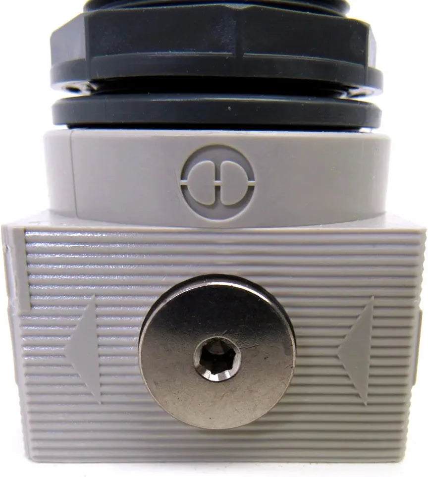 Faema - BWT Inline Pressure Reducer M 3/8" x F 3/8" - 2 - 8 Bar - B09-812489