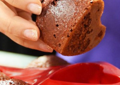 Fat Daddio's - 3.11" x 1.14" x 1.18" Silicone 12 Cavities Baking Cake Mold - SMF-026