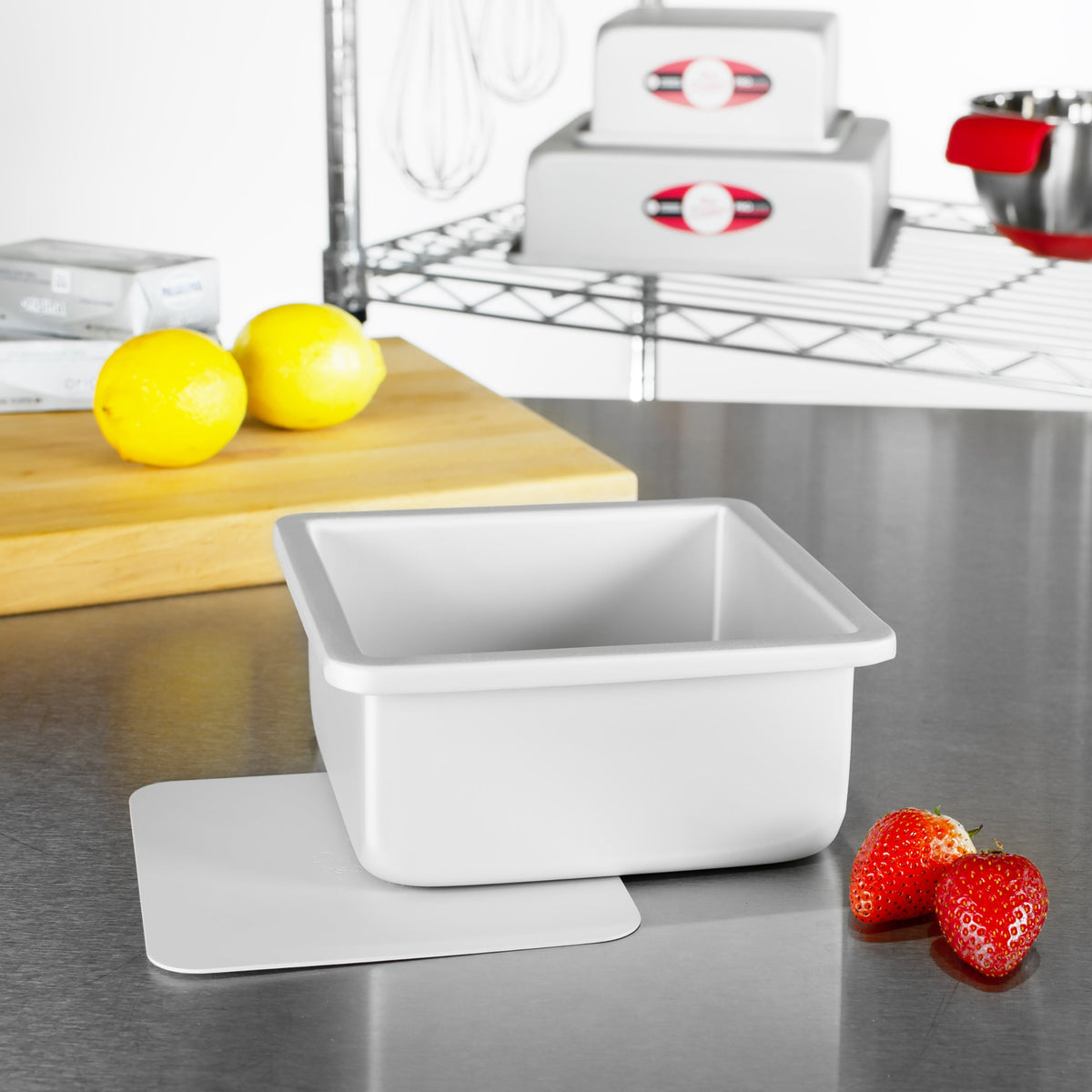 Fat Daddio's - 9" x 9" x 3" Anodized Aluminum Square Cheesecake Pans - PSQCC-993