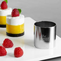 Fat Daddio's - Pro Series 2.75" x 0.75" Stainless Steel Round Cake & Pastry Rings - SSRD-27575