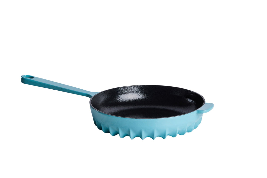 FireUp - 10" Aqua Blue Skillet With Lid - FC038