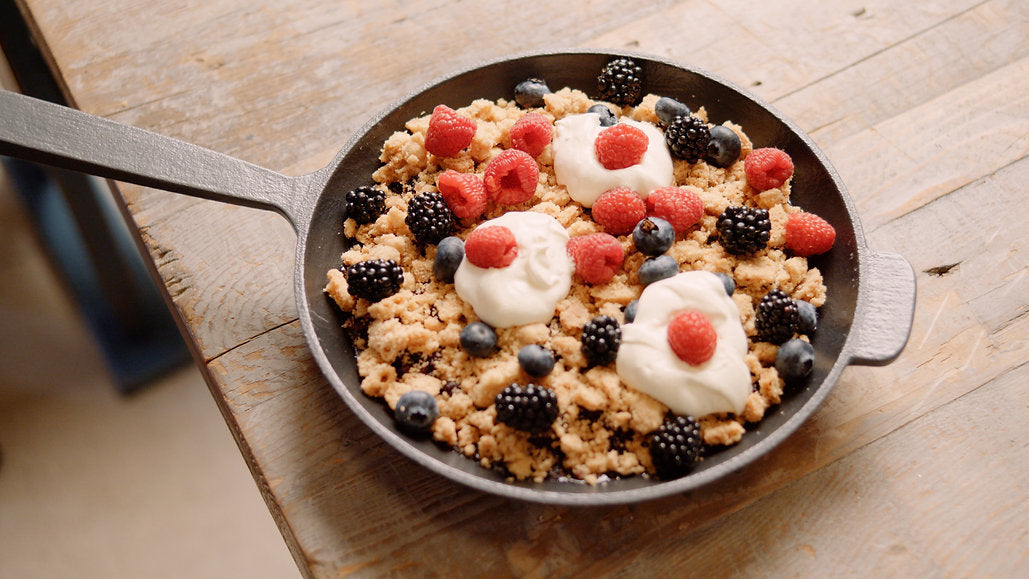 FireUp - 10" Black Cast Iron Skillet - FC011 - DISCONTINUED