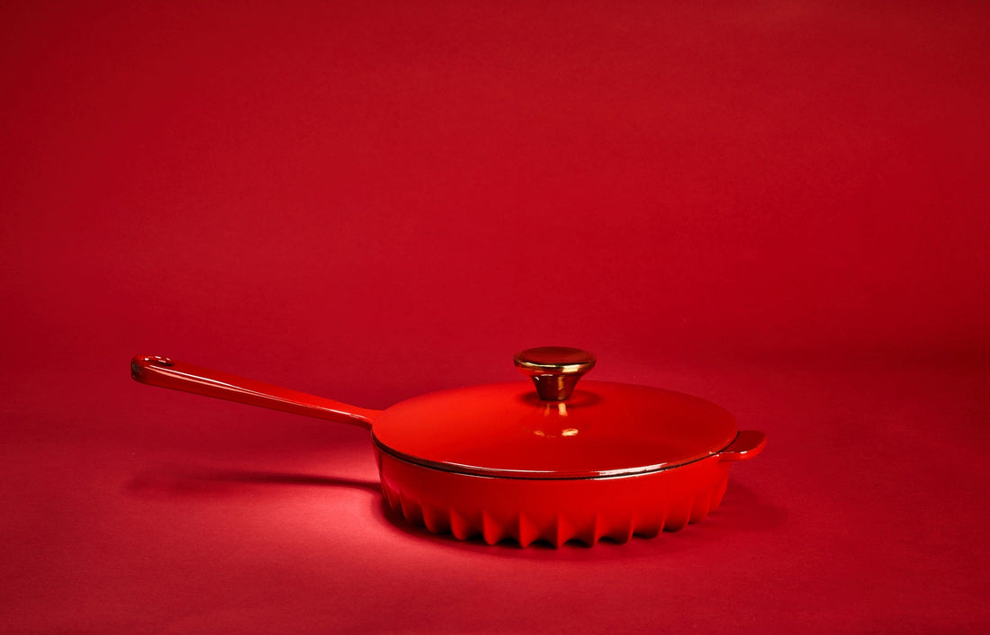 FireUp - 10" Red Cast Iron Skillet - FC016