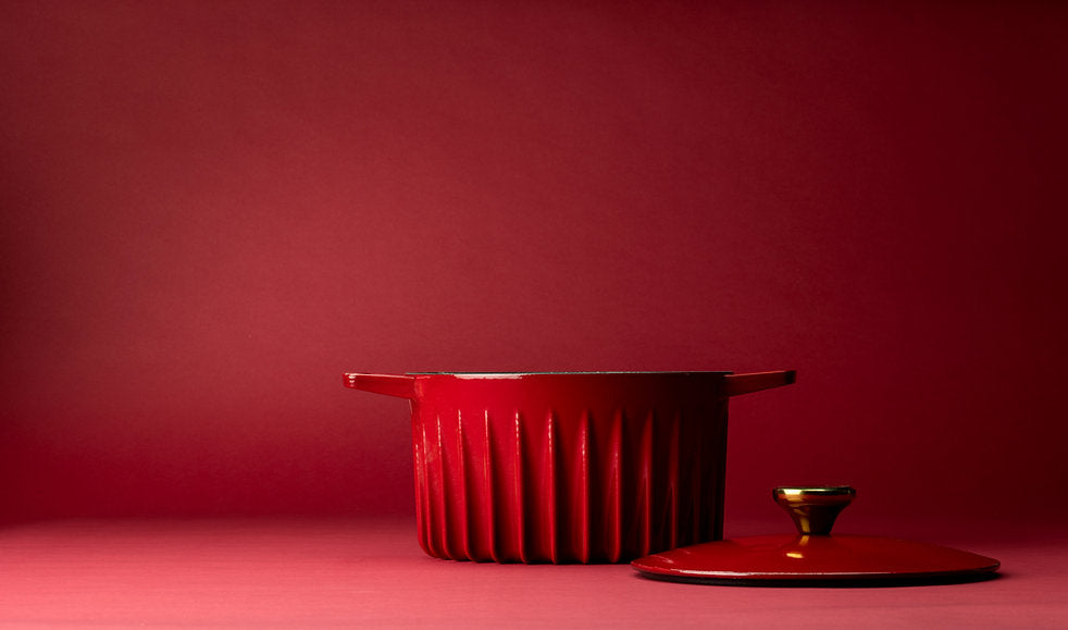 FireUp - 5.3 QT Red Cast Iron Dutch Oven (5L) - FC013