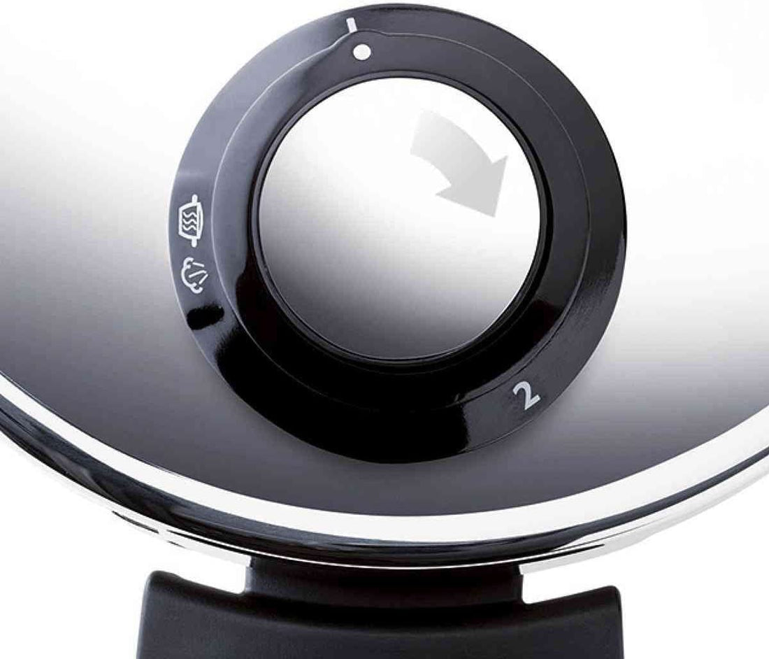 Fissler - 3.7 QT Vitavit Premium Pressure Skillet with Steamer - 622-412-03-0700