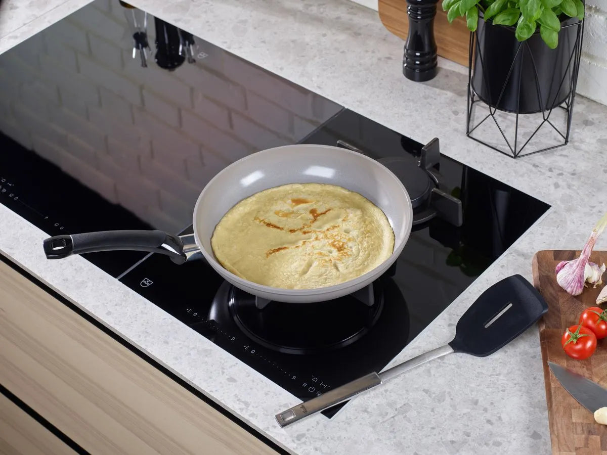 Fissler - Ceratal®Classic 8" Warm Grey Ceramic Non-Stick Frying Pan - 157-220-20-1000