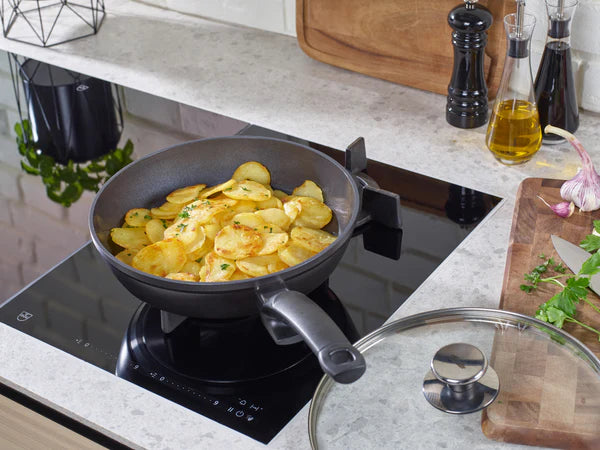Fissler - Ceratal®Comfort 9.5" Orbit Black Ceramic Non-Stick Frying Pan - 159-221-24-1000