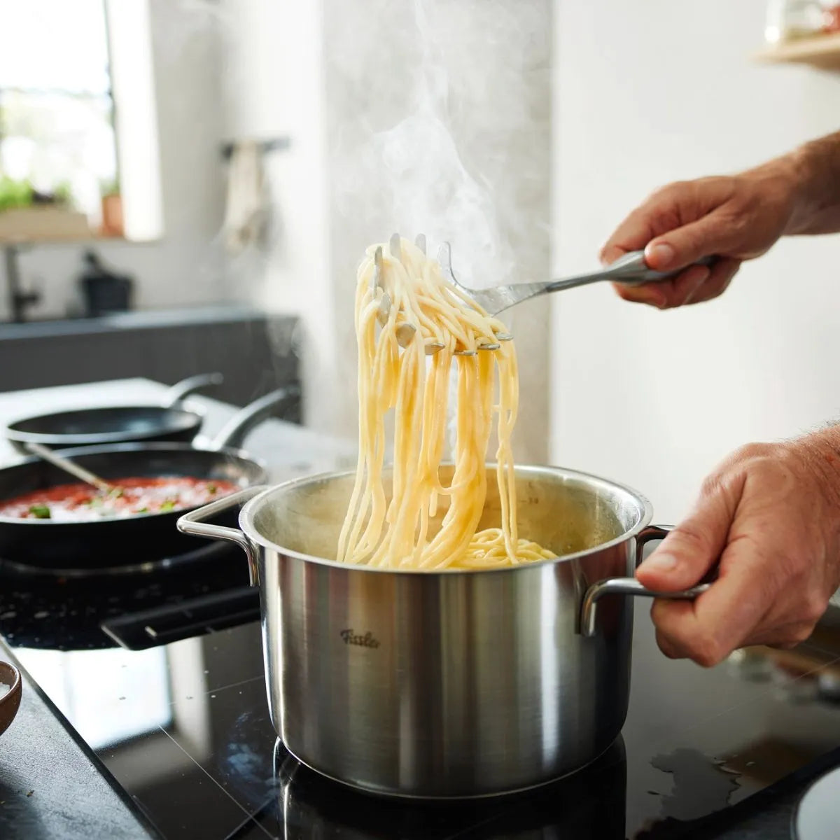 Fissler - Essential Pasta Fork - 002-004-07-0000