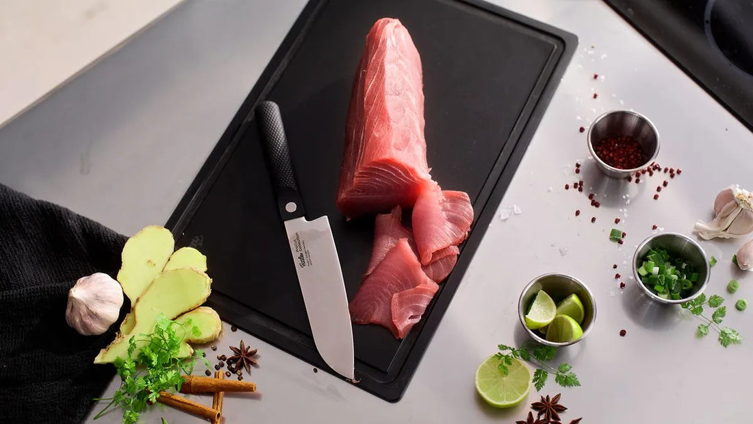 Fissler - ProCut 6.7" Santoku Knife - 001-019-17-0000