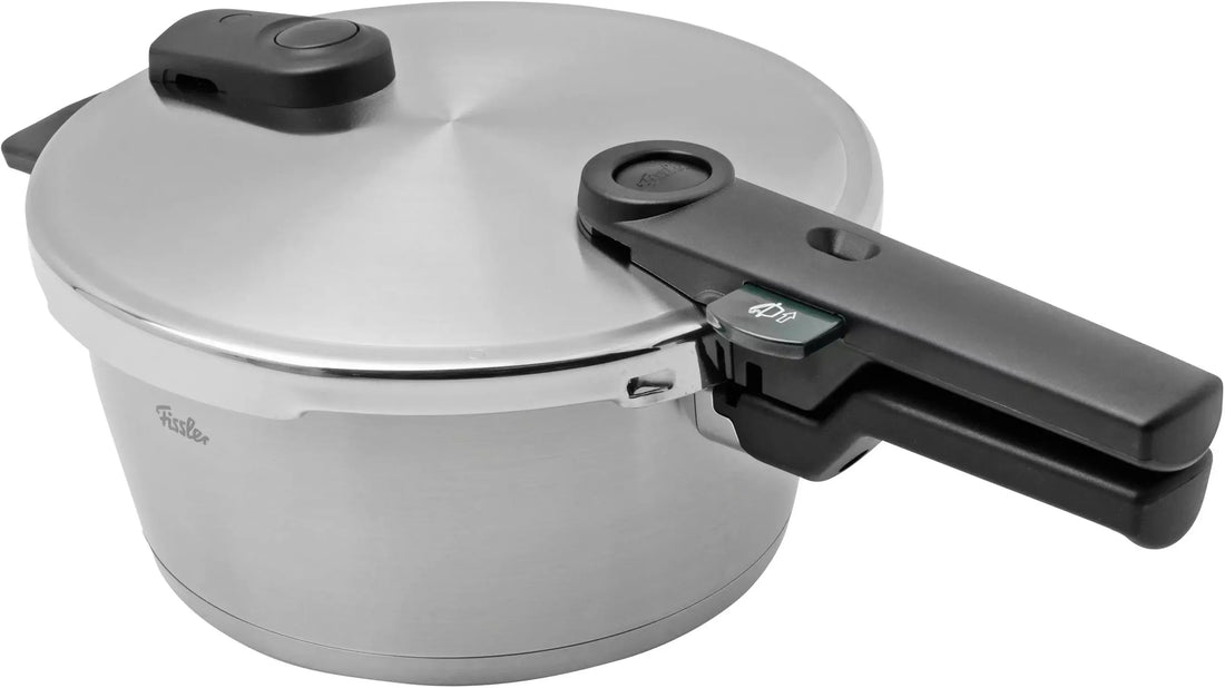 Fissler - Vitaquick® Premium 2 Pcs set, 3.7 Quart and 6.3 Quart Pressure Cooker plus Glass Lid - 602-410-13-0800