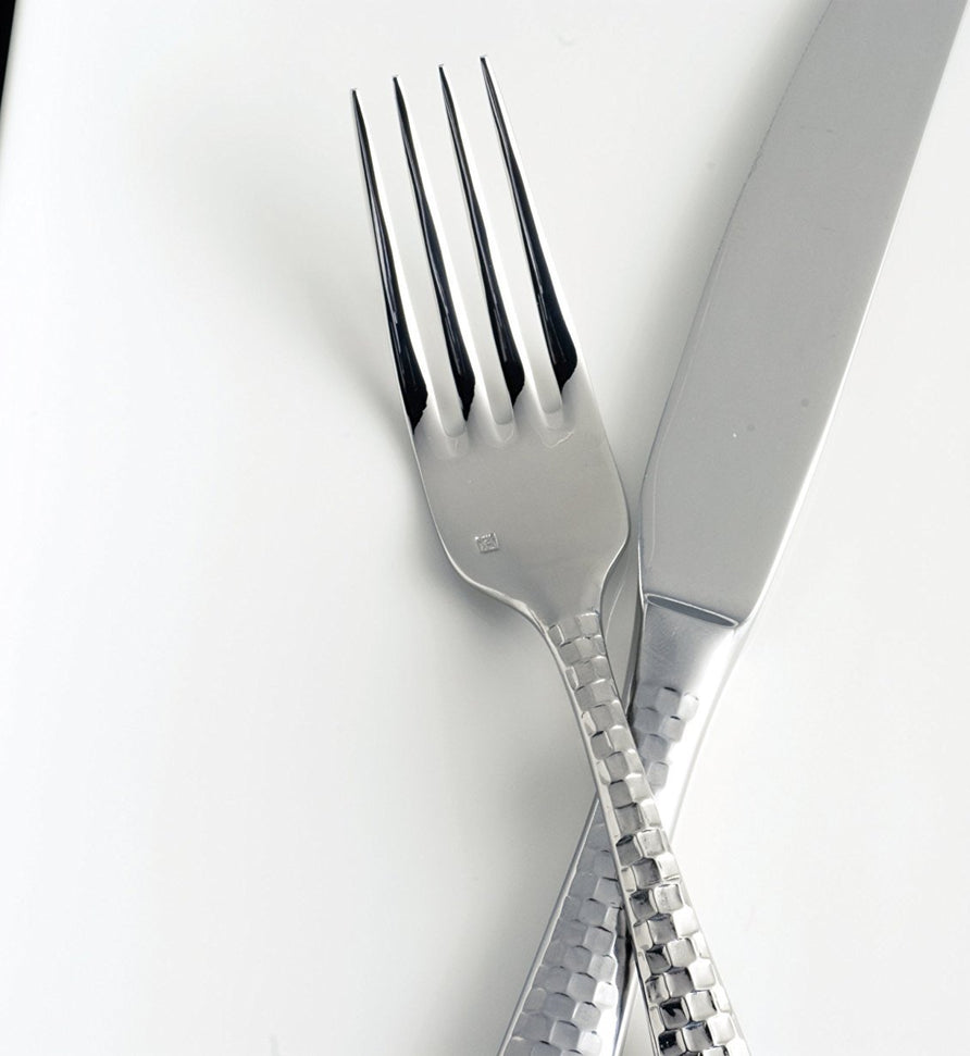 Fortessa - 5 PC Lucca Faceted Stainless Steel Place Setting - 5PPS-102FC-05