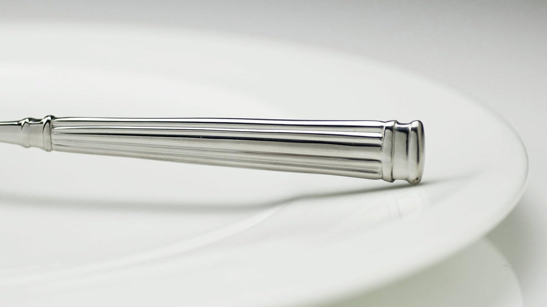 Fortessa - 7.6" Stainless Steel Doria Fish Knife, Pack of 12 - 1.5.131.00.032