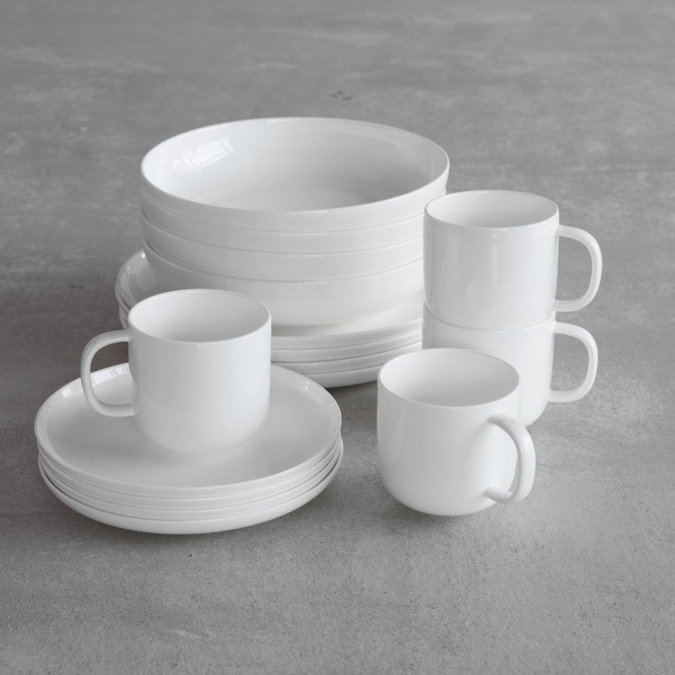 Fortessa - Modern Coupe Porcelain 16 Pc White Dinnerware Set - 16PPS-FFD-MC