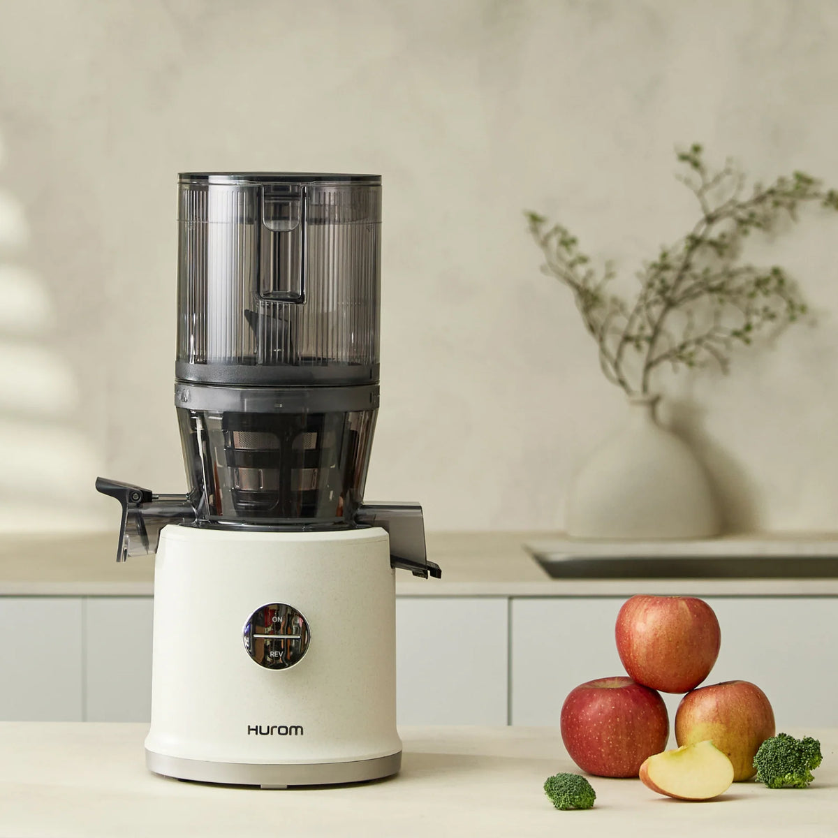 Hurom - H80 Marble White Slow Juicer - H80ST-GBS04MV