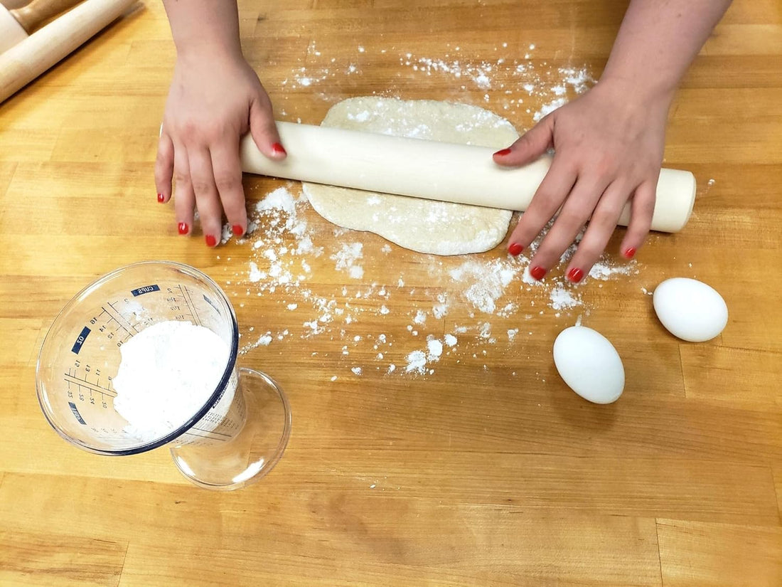 Frieling - 18.5" x 2" Tapered Maple Straight Dowel Rolling Pin - 3032