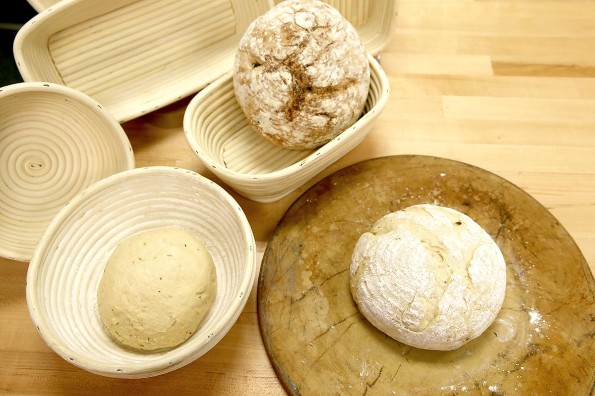 Frieling - 7" Round Brotform Bread Rising Basket - 3000