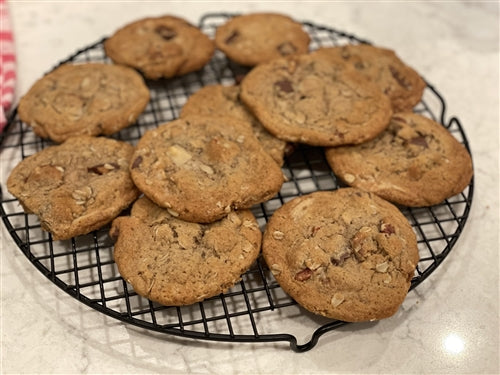 Frieling - 9" Round Baking Parchment Sheets, 50 Pc in Box - 6003