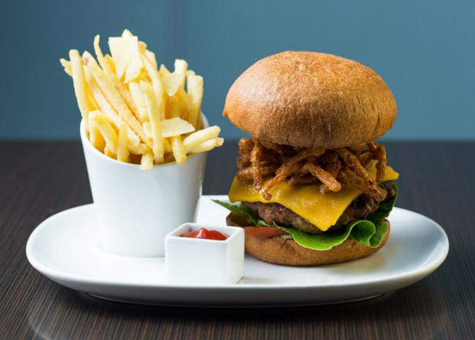 Front Of The House - 1 oz Square Catalyst Canvas Ramekin Super white, Pack of 24 - DSD034WHP24