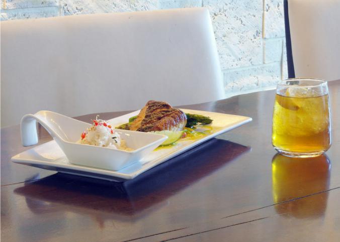 Front Of The House - 13" x 7" Porcelain Kyoto Plate, Pack of 6 - DDP000WHP22