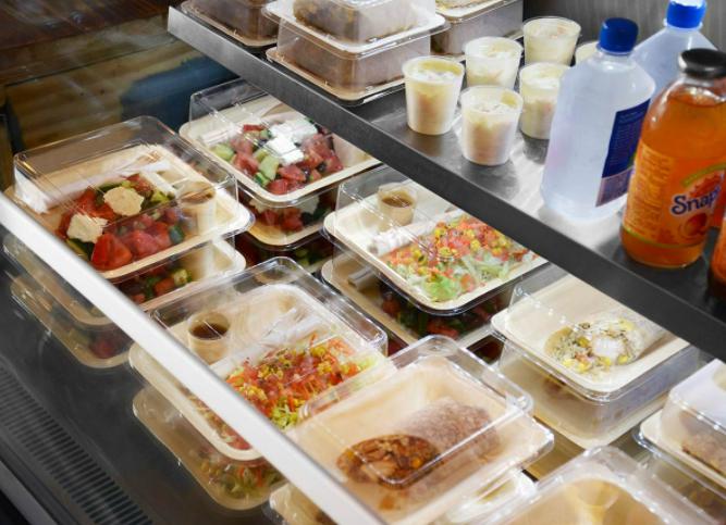 Front Of The House - 8" Square Servewise Plate Cover, Pack of 200 - DCV025CLT28